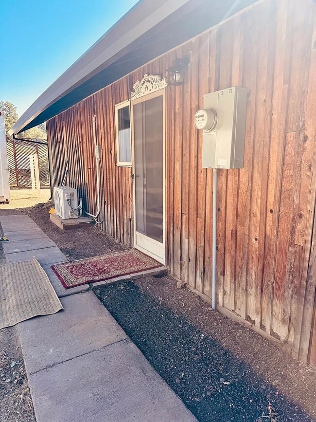 Photo - 11755 Old River Rd