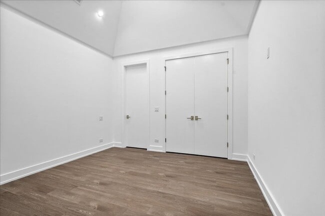 Photo - 728 Waukegan Rd Unit 209