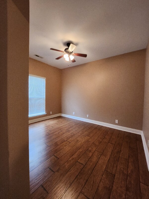 Photo - 5962 Armadale Dr