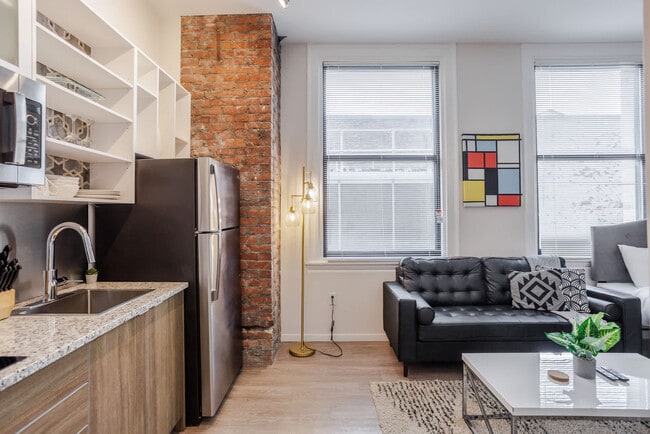 Photo - 9-JAN-JAN E 4th St Unidad ID1223668P