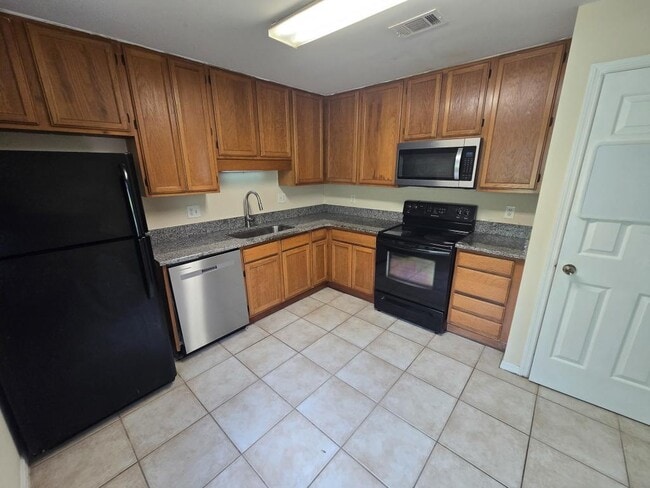 Photo - 8105 Olympia Ct