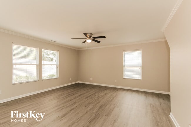 Photo - 2013 Dunsmore Ln