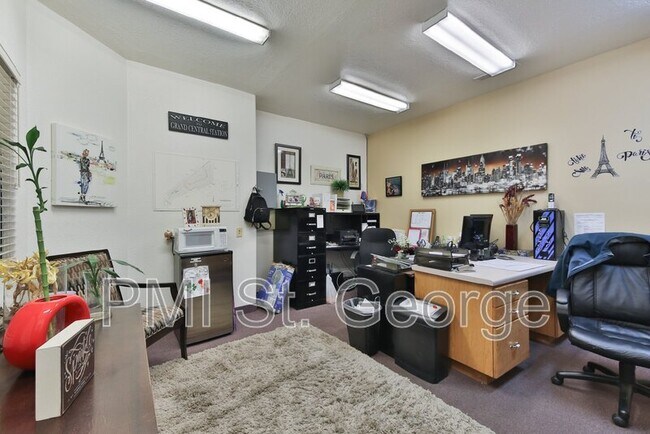 Photo - 2990 E Riverside Dr Unit #28