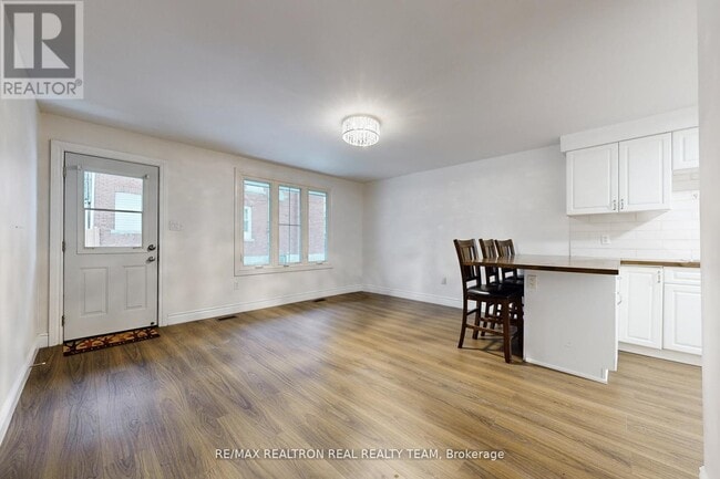 Photo - 1129 Cannon St E Unit #C1