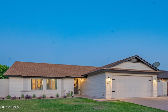 Photo - 15641 N 63rd St