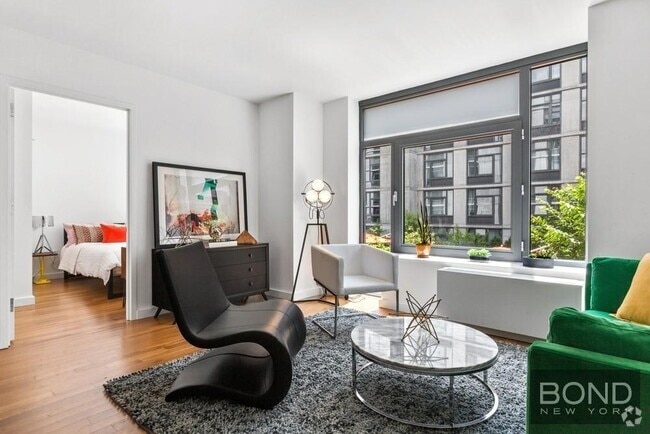 Building Photo - 247 N 7th St Unit 2-615 Rental