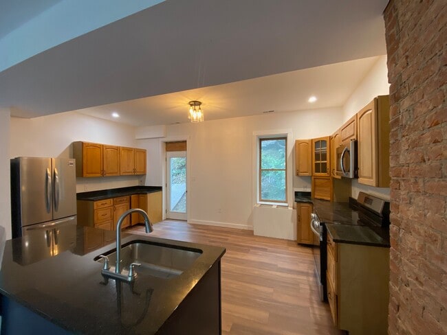 Photo - 5021 Greenridge Ln