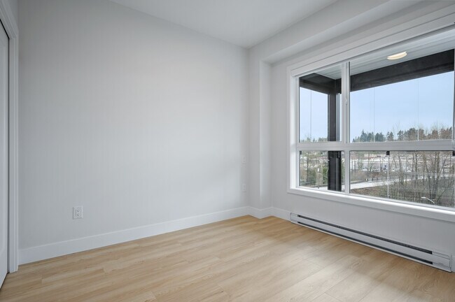 Photo - 34395 Gladys Ave