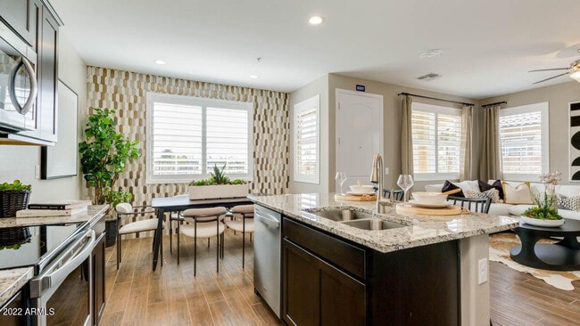 Photo - 1255 N Arizona Ave Unit 1161