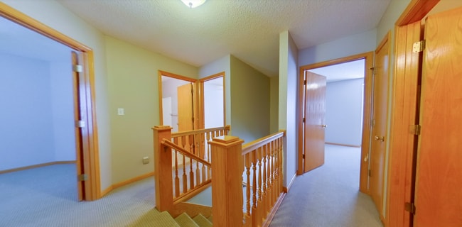Photo - 438 Butterfield Rd