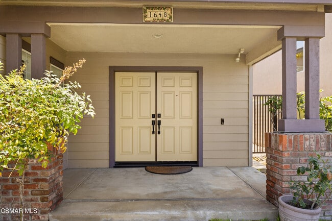 Photo - 1648 Meadowglen Ct