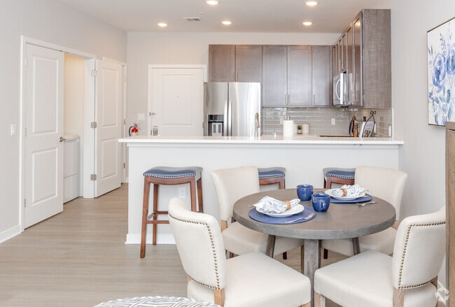 2 BR-2BA 1072 ft² Sala de estar - The VIEW at Fairfield