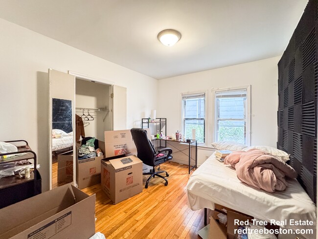 Photo - 28 Linden St Unit 1