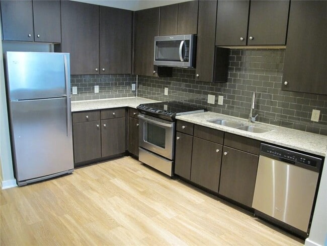Building Photo - 1900 Barton Springs Rd Unit 3015