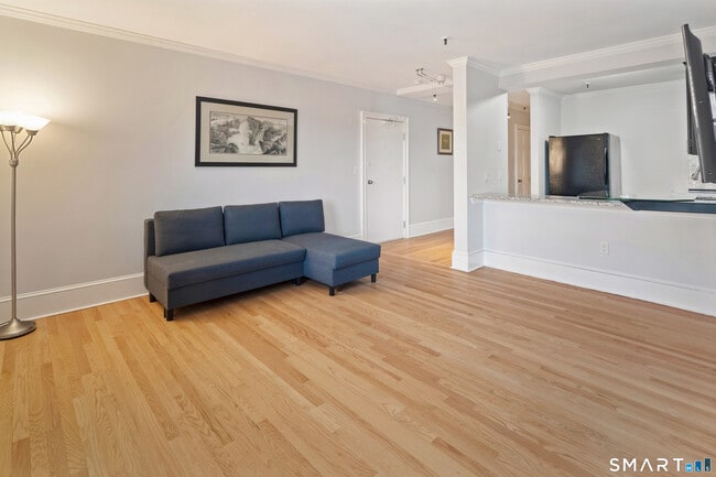 Photo - 32 Haviland St Unit 308