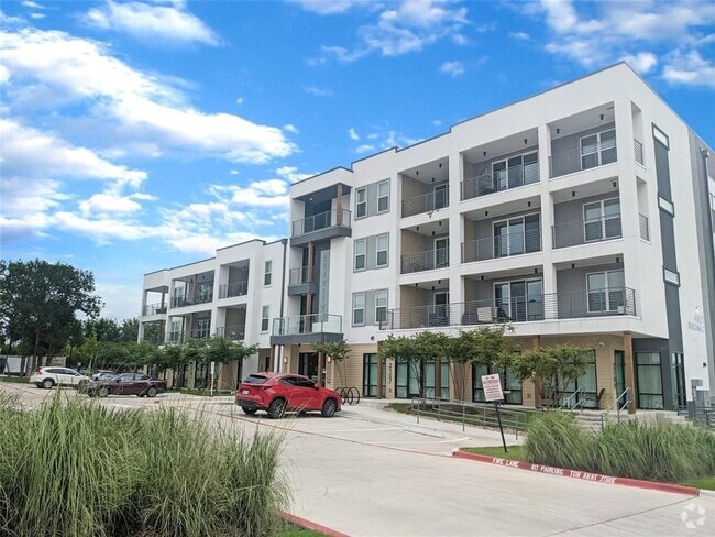 Building Photo - 4801 Springdale Rd Unit 2309 Rental