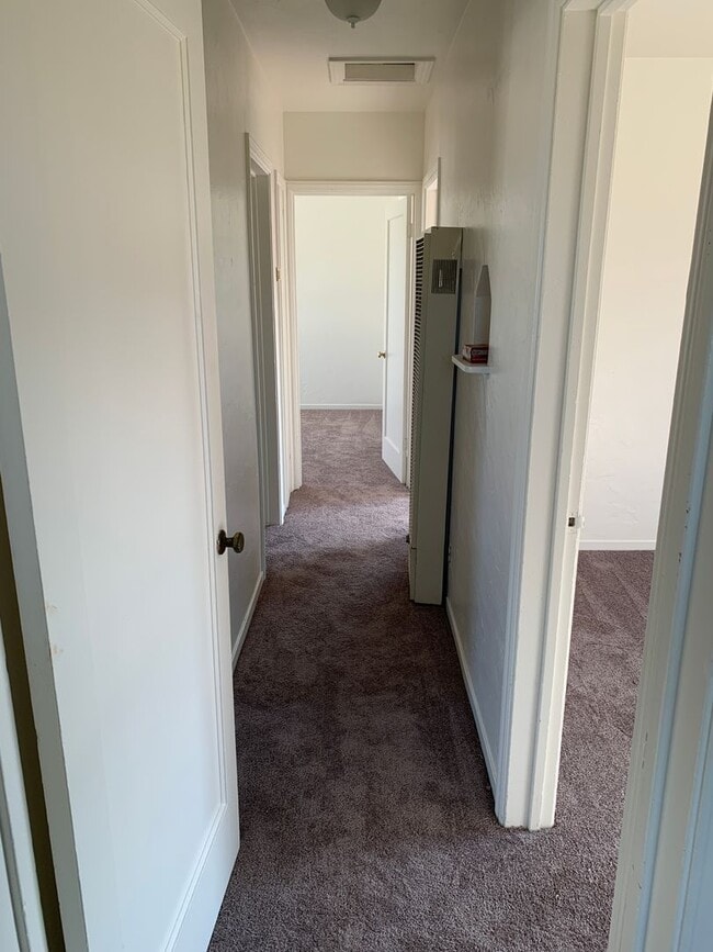 Photo - Great 2 bedroom upstairs standalone unit with garage