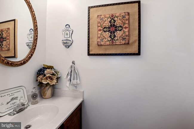 Photo - 2131 Silentree Dr