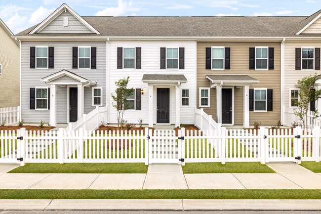 Building Photo - Tricon Simpsonville