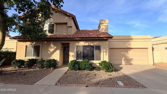 Building Photo - 1774 E Tara Dr