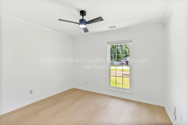 Photo - 200 Hermitage Dr