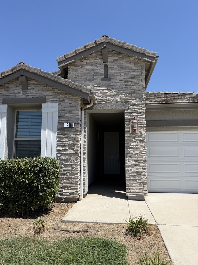 Photo - 1908 E Monte Vista Ave