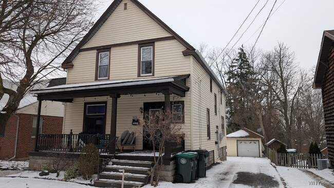 Photo - 166 Glen Ave