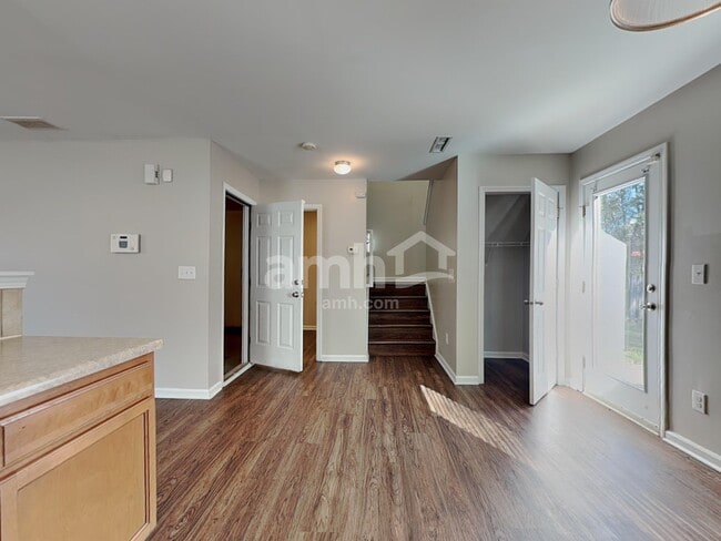 Photo - 15709 Lakepoint Forest Dr