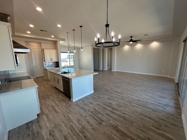 Photo - 23175 W Skinner Rd