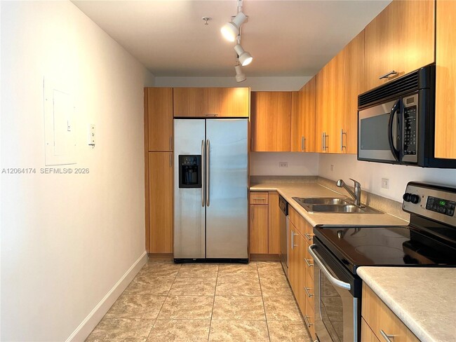 Photo - 7501 E Treasure Dr Unit 10C