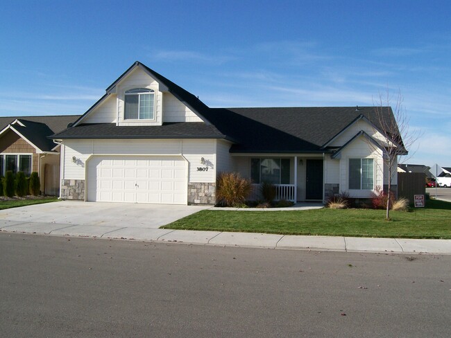 Building Photo - 3807 North Timber Lakes Way Rental