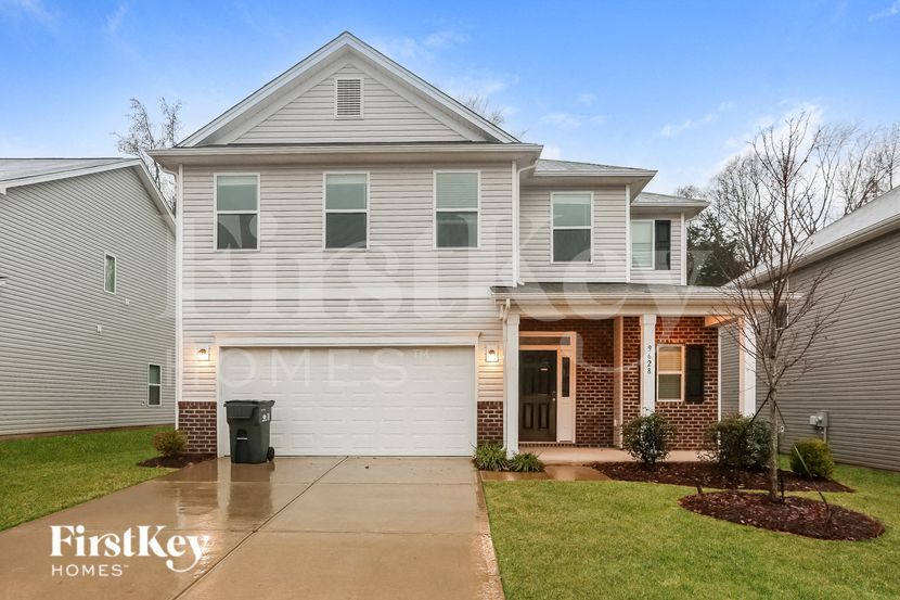 Photo - 9628 Hamel St