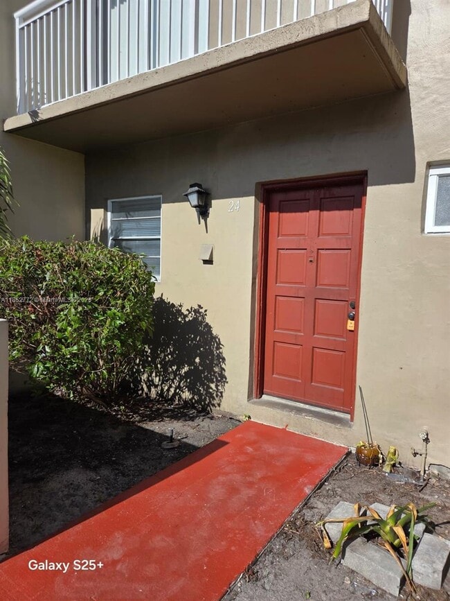 Building Photo - 3791 NW 78th Ave Rental