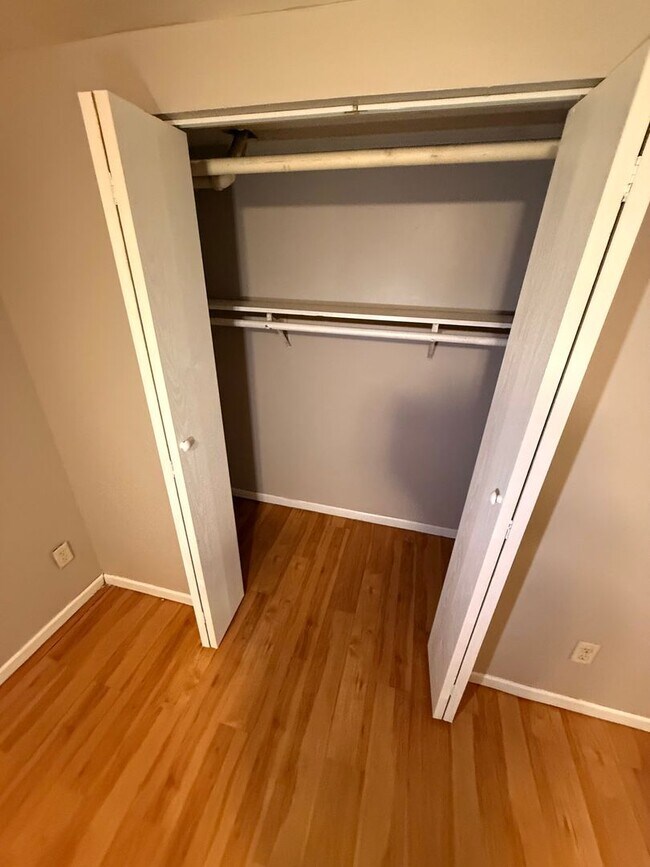 Photo - 3718 Oakland Ave S Unit 1