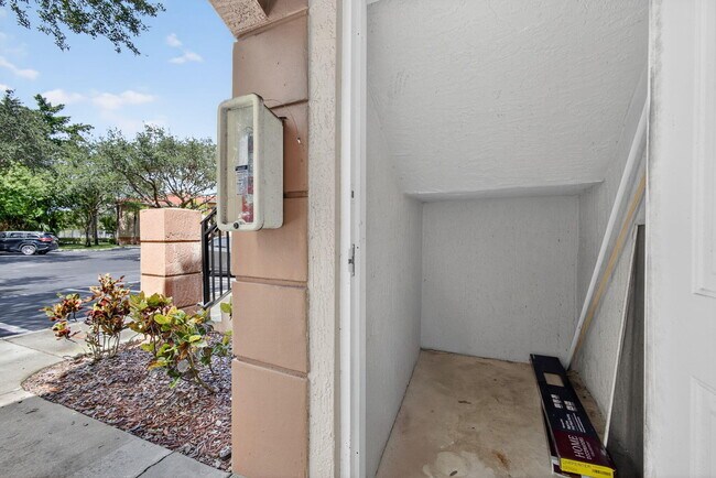 Photo - 3770 N Jog Rd Unit 105