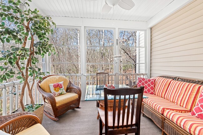 Photo - Beautiful 2 bedroom 2.5 bath Townhome in Carrboro