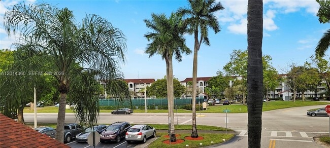 Photo - 1300 SW 130th Ave Unit 201F