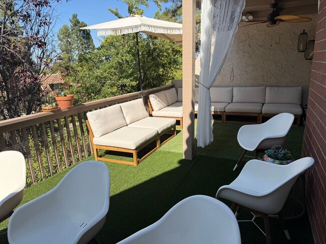 Photo - 109 El Porton