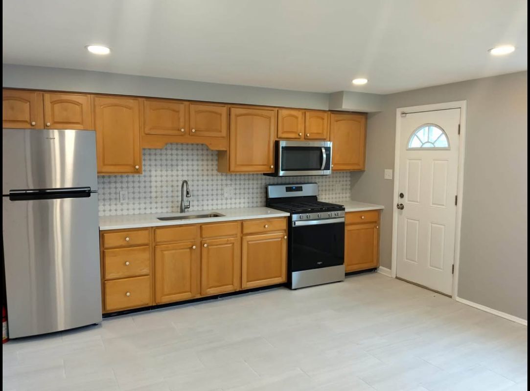 Photo - 4829 Aberdeen Avenue