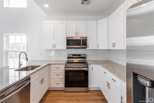85 Ledge Ct