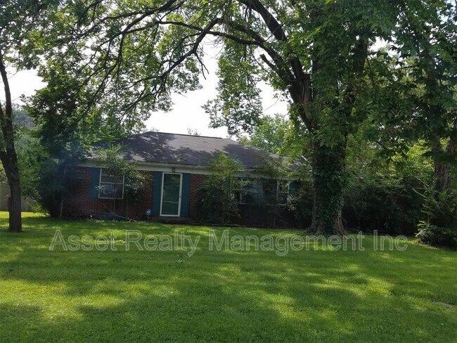 Photo - 102 Eastwood Dr