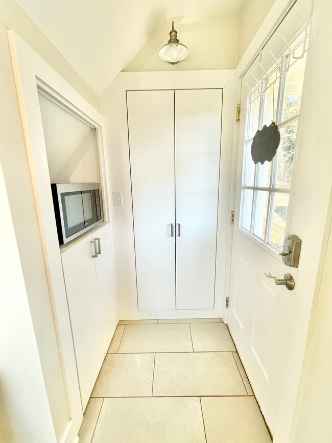 Photo - 1325 Willow Dr