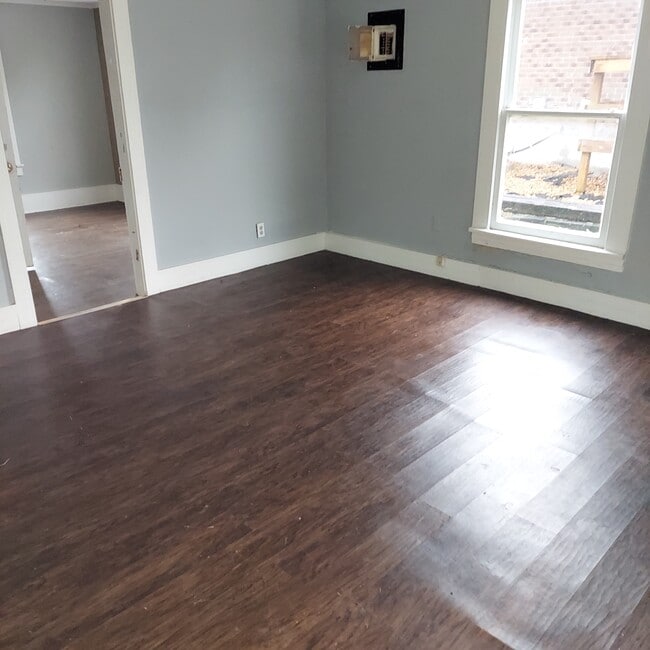 Photo - 1406 N Washington St