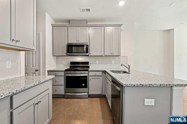 Building Photo - 69 Arnold Dr Rental