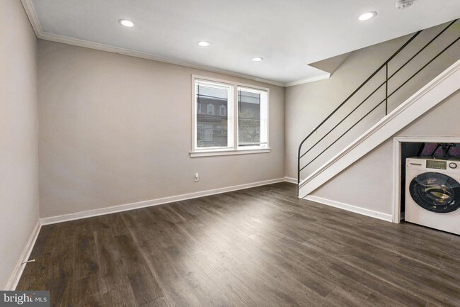 Photo - 3815 28th Ave