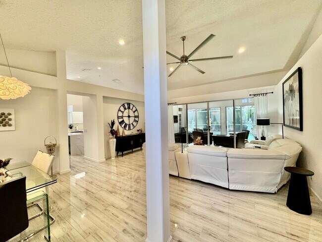 Photo - 8561 Lawson Cir