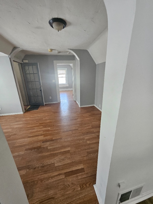 Photo - 3209 Saratoga Ave Unidad 2