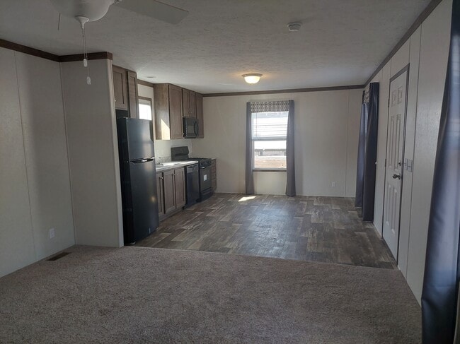 Photo - 248 Magnolia Pl