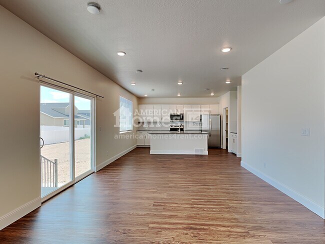 Photo - 2625 W 3290 S
