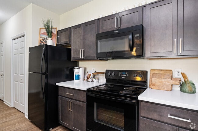 2HAB, 2BA 961 ft² - Cocina - Alight Birmingham